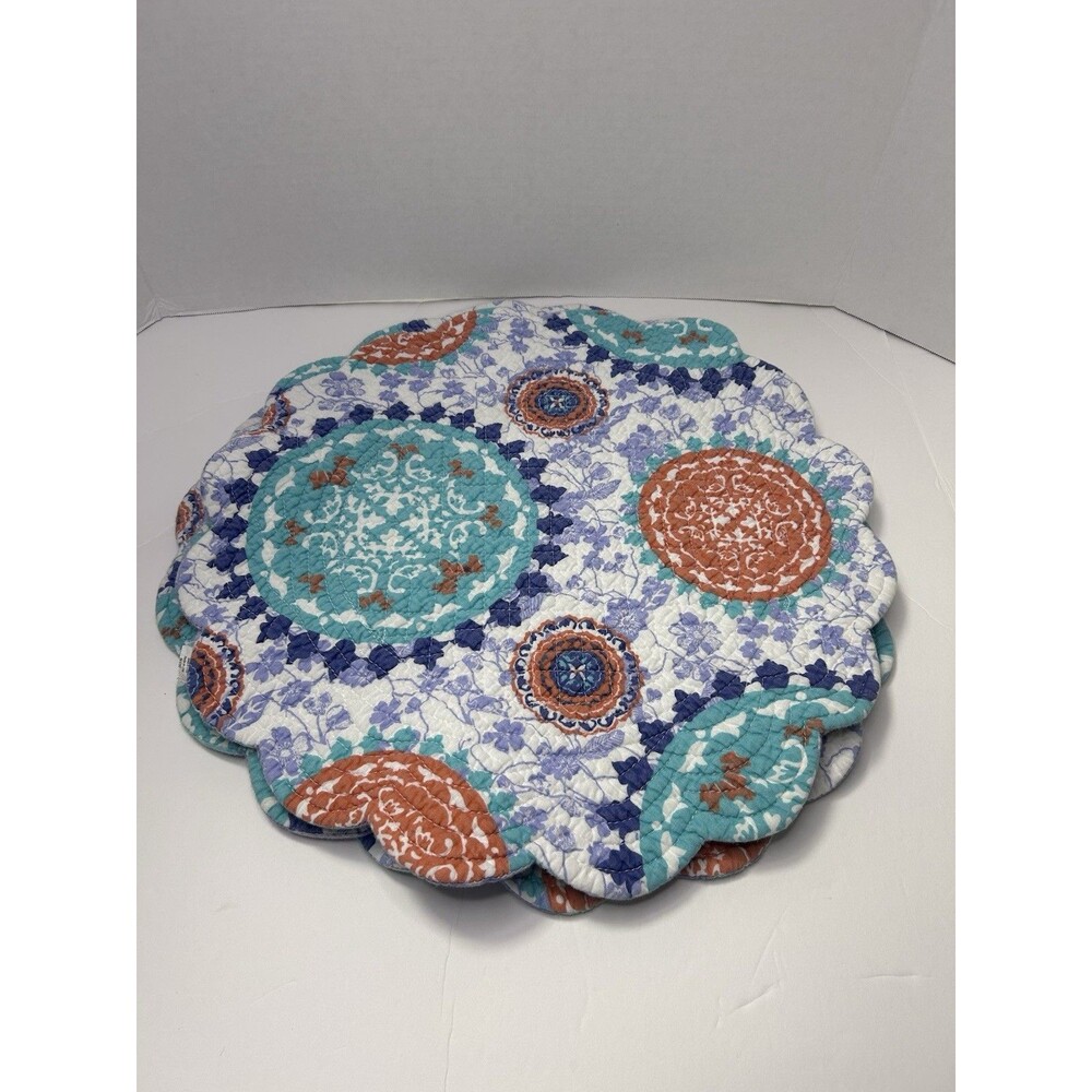 Zarina Cotton Quilted Round Reversible Placemats Set of 4 Blue Table Vibrant